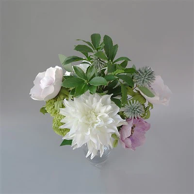 Vorgefertigte künstliche Blumen